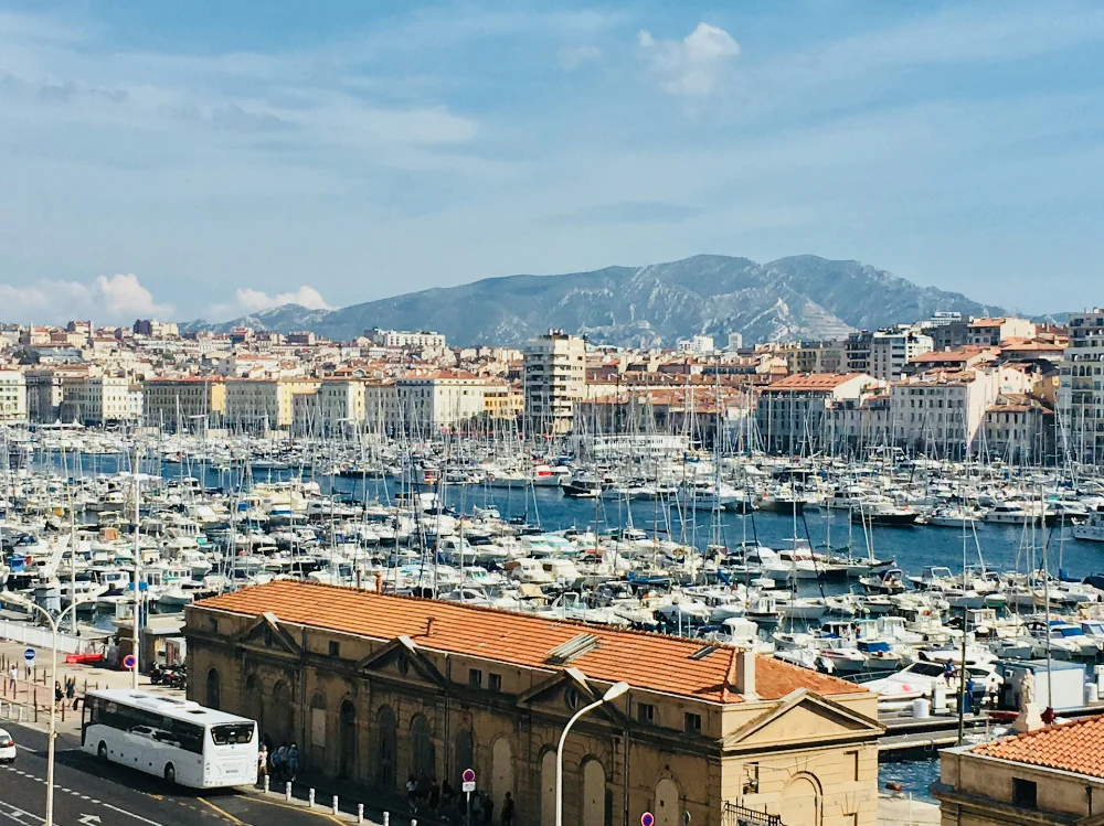 Location autour du Vieux-Port de Marseille